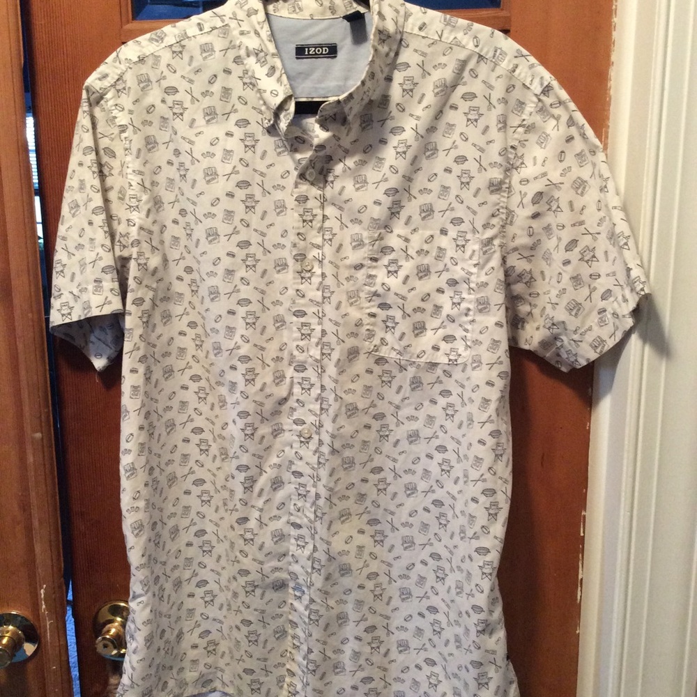 IZOD Breeze Collection SS Shirt, L